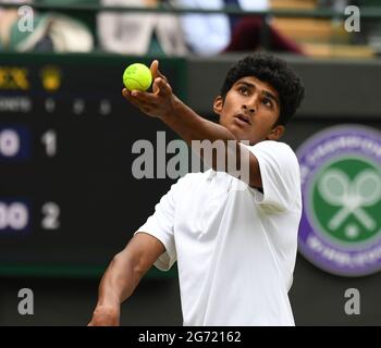 London, Großbritannien. Juli 2021. London Wimbledon Junior Championships Day 12 10/07/2021 Samir Banerjee (USA) / Sascha Gueymard- Wayenburg (FRA) Credit: Roger Parker/Alamy Live News Stockfoto