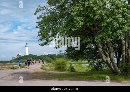 Leuchtturm Tall Erik an der Nordspitze der schwedischen Ostseeinsel Oland. Der Leuchtturm wurde 1845 fertiggestellt und ist 32 Meter hoch. Stockfoto