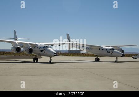 VMS Eve, AKA White Knight, Taxis am Luftwaffenstützpunkt Edwards in Kalifornien Stockfoto