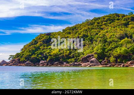 Fantastische, schöne Panoramasicht vom Silver Beach auf Koh Samui in Thailand. Stockfoto