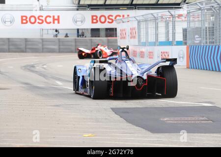 10. Juli 2021, Brooklyn, USA: (NEUE) Saison 7, ABB New York City Formel-E-Prix-Weltmeisterschaft. 10. Juli 2021, Brooklyn, New York, USA: Die Saison 7, ABB New York City E-Prix findet in Brooklyn statt, vom 10. Bis 11. Juli mit vielen Fahrern nach der letzten yearÃ¢â‚¬â„¢Abwesenheit wegen COVID-19. Formel-E-Weltmeisterschaft, ist eine einsitzige Motorsport-Meisterschaft für Elektroautos. Die Serie wurde 2011 in Paris von FIA-Präsident Jean Todt und dem spanischen Geschäftsmann Alejandro Agag, der auch der aktuelle Vorsitzende der Formula E Holdings ist, konzipiert. Kredit: Jose Francisco/Thenews2 (Gutschrift Stockfoto