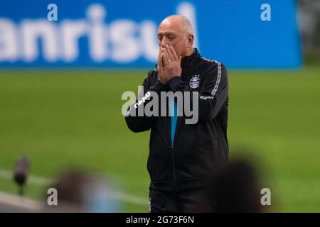 10. Juli 2021; Arena do Gremio, Porto Aegrey, Brasilien; Brasilianische Serie A, Gremio gegen Internacional; Gremio-Manager Luiz Rofilee Scolari Stockfoto