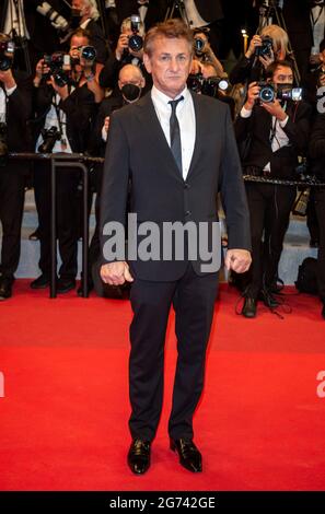 Sean Penn nimmt am 10. Juli 2021 an der Premiere des „Flag Day“ während des 74. Jährlichen Filmfestivals in Cannes im Palais des Festivals in Cannes, Frankreich, Teil. Stockfoto