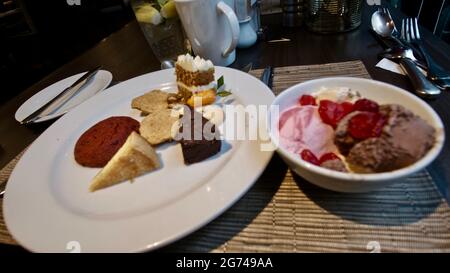 Comfort Food Sugar Fix Sweet Treats Desert Food Alles, Was Sie Essen Können Stockfoto