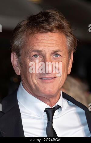 Sean Penn nimmt am 10. Juli 2021 an der Vorführung des „Flag Day“ während der 74. Jährlichen Filmfestspiele von Cannes in Cannes, Frankreich, Teil. Franck Bonham/imageSPACE Credit: Imagespace/Alamy Live News Stockfoto