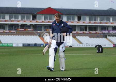 Chester Le Street, Großbritannien. Juli 2021. Scott Borthwick aus Durham sah sich vor dem LV= County Championship-Spiel zwischen dem Durham County Cricket Club und Nottinghamshire in Emirates Riverside, Chester le Street, am Sonntag, 11. Juli 2021, an. (Kredit: Will Matthews | MI News) Kredit: MI News & Sport /Alamy Live News Stockfoto