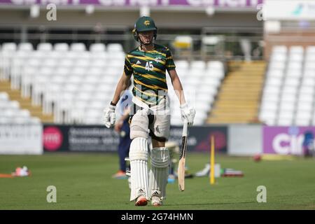 Chester Le Street, Großbritannien. Juli 2021. Lyndon James aus Nottinghamshire sah sich am Sonntag, 11. Juli 2021, vor dem LV= County Championship-Spiel zwischen Durham County Cricket Club und Nottinghamshire in Emirates Riverside, Chester le Street, an. (Kredit: Will Matthews | MI News) Kredit: MI News & Sport /Alamy Live News Stockfoto