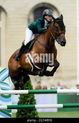 Fanny Skalli reitet Jonka-A während der Masters Chantilly 2021, FEI-Reitveranstaltung, Jumping CSI5 am 10. Juli 2021 im Chateau de Chantilly in Chantilly, Frankreich - Foto Christophe Bricot / DPPI Stockfoto