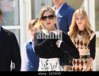 Cannes, Frankreich. Juli 2021. Dylan Penn bei der Fotozelle für den Flag Day, die im Palais des Festivals stattfindet. Teil der 74. Filmfestspiele von Cannes. Quelle: Doug Peters/Alamy Live News Stockfoto