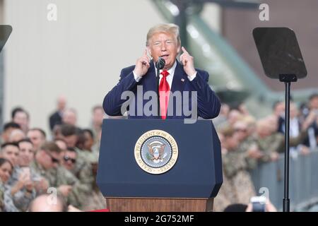 30. Juni 2019-Osan, Südkorea-US-Präsident Donald Trump Rede auf dem Militärflugplatz Osan für ihre Soldaten Treffen Veranstaltung auf dem Militärflugplatz Osan in Osan, Südkorea US-Präsident Donald Trump trifft den nordkoreanischen Leder Kim Jong UN heute im Waffenstillstandsdorf Panmunjom. Stockfoto