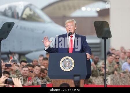 30. Juni 2019-Osan, Südkorea-US-Präsident Donald Trump Rede auf dem Militärflugplatz Osan für ihre Soldaten Treffen Veranstaltung auf dem Militärflugplatz Osan in Osan, Südkorea US-Präsident Donald Trump trifft den nordkoreanischen Leder Kim Jong UN heute im Waffenstillstandsdorf Panmunjom. Stockfoto