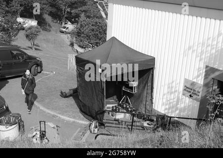 ITV-Filmcrews Filmen Kabelwagen-Szenen auf dem Great Orme Llandudno Wales für Coronation Street Stockfoto