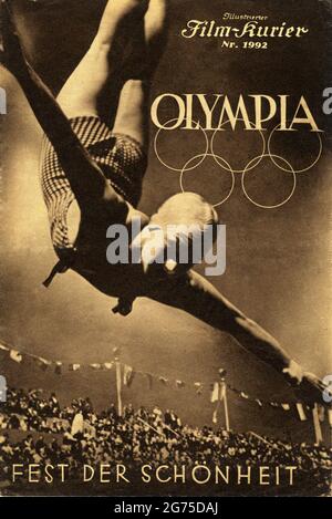 Tauchen in OLYMPIA Teil zwei Fest der Schönheit / Festival of Beauty 1938 Regie / Autorin LENI RIEFENSTAHL Olympia Film GmbH / International Olympic Committee / Tobis Filmkunst Stockfoto