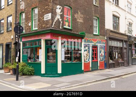 Pollocks Toy Museum in der Gegend von Fitzrovia. London Stockfoto