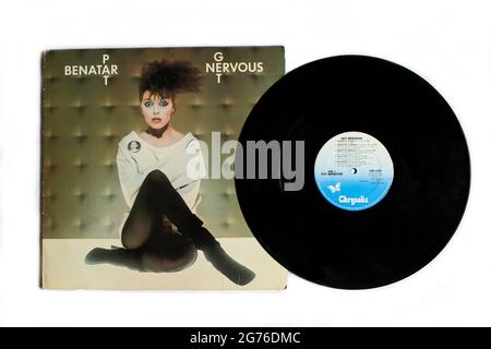 Hard Rock und Pop Rock Künstler, Pat Benatar Musikalbum auf Vinyl Schallplatte. Titel: Get Nervous Album Cover Stockfoto