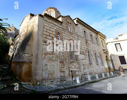 Kirche des heiligen Nikolaus Rangavas in der Altstadt von Athen. Stockfoto