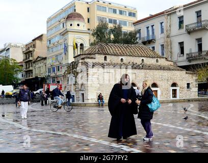 Die Kirche der Himmelfahrt der Jungfrau Maria - Panagia Pantanassa auf dem Monastiraki-Platz in Athen, Griechenland. Stockfoto