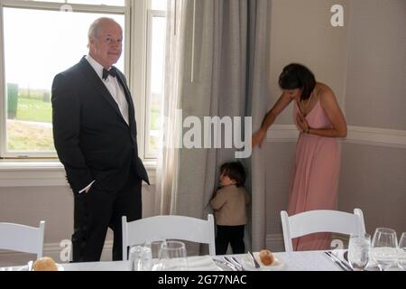 Diese Hochzeit fand in Half Moon Bay, CA, USA, mit Blick auf den Ozean statt. Stockfoto