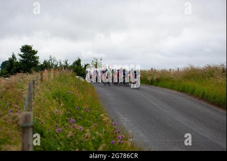 Pewsey, England. 11. Juli 2021. Action von den British Cycling Junior National Road Race Championships. Kredit: David Partridge/Alamy Live Nachrichten Stockfoto