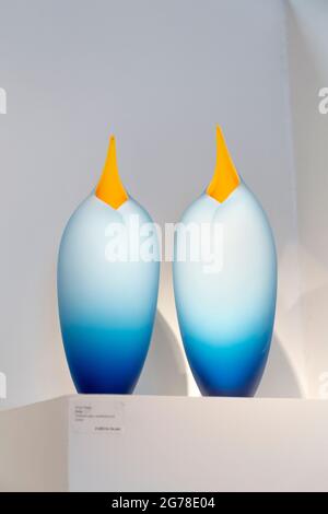 Bruce markiert „Brids“-Glasbläserchen auf der Summer Show 2021, London, Großbritannien Stockfoto