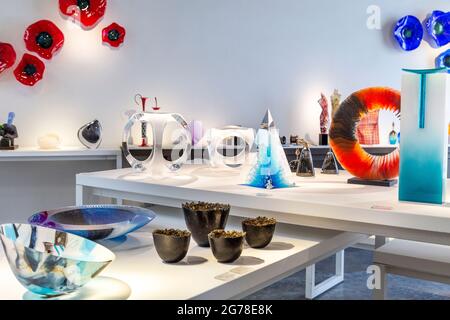 Summer Show 2021 Ausstellung in London glassblowing, London, UK Stockfoto