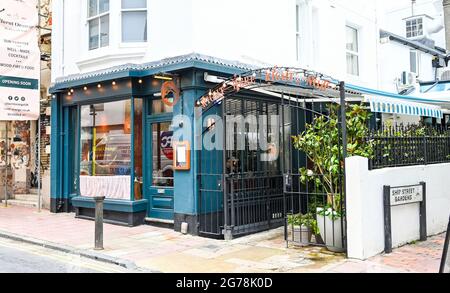 Das neu eröffnete Burnt Orange Restaurant in Middle Street Brighton Sussex UK Stockfoto