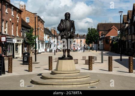 William Shakespeare-Statue, Henley Street, Stratford-upon-Avon, Warwickshire, England, VEREINIGTES KÖNIGREICH Stockfoto