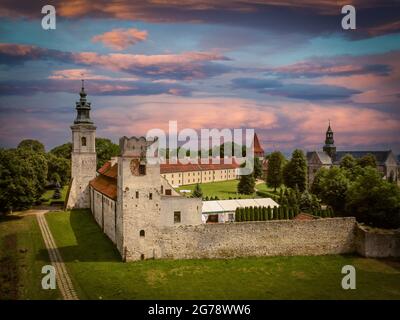 Klosterkomplex der Zisterzienserabtei in Sulejow, Polen. Stockfoto