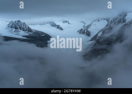 Europa, Österreich, Tirol, Ötztal Alpen, Ötztal, Obergurgl, mystische Atmosphäre auf Gurgler Ferner Stockfoto