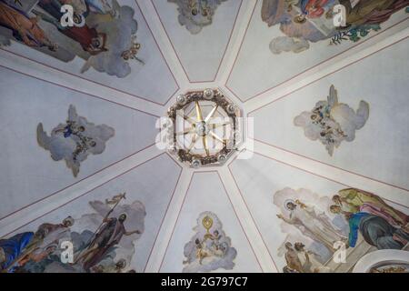 Deutschland, Bayern, Garmisch-Partenkirchen, Innenaufnahme der Grainauer Pfarrkirche St. Johannes der Täufer Stockfoto