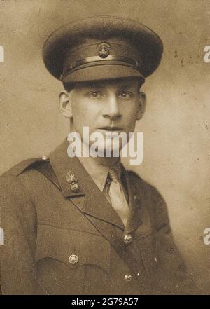 Porträt des Dichters Siegfried Loraine Sassoon (1886-1967). Museum: PRIVATE SAMMLUNG. Autor: George Charles Beresford. Stockfoto