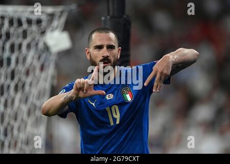 London, Großbritannien. 11. Juli 2021. Goaljubel Leonardo BONUCCI (ITA) nach dem Tor zu 1-1, Jubel, Freude, Begeisterung, Aktion, Einzelbild, Einzelmotiv abgeschnitten, Halbfigur, Halbfigur, endgültig, Spiel M51, Italien (ITA) - England (eng) am 07/11/2021 in London/Wembley Stadium. Fußball Euro 2020 von 11.06.2021-11.07.2021. Foto; Marvin Guengoer/GES/Pool via Sven Simon Fotoagentur GmbH & Co. Pressefoto KG # Prinzessin-Luise-Str. 41 # 45479 M uelheim/R uhr # Tel 0208/9413250 # Fax. 0208/9413260 # GLS Bank # BLZ 430 609 67 # Konto 4030 025 100 # IBAN DE75 4306 0967 4030 0251 00 # BIC GENODEM1GLS # www.sve Stockfoto