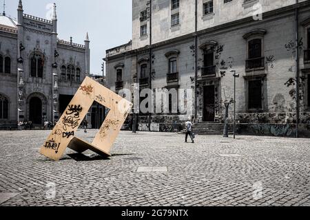 Vor dem Königlich Portugiesischen Kabinett von Reading oder Real Gabinete Portugus da Leitura. Es hat die größte und wertvollste Literatur des Portugiesischen außerhalb Portugals. Rio de Janeiro, Brasilien Stockfoto