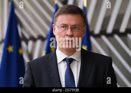 EU-Kommissar Valdis DOMBROVSKIS während eines Treffens der Finanzminister der Eurogruppe auf dem Europäischen Rat in Brüssel, Belgien. Juli 2021. Kredit: ALEXANDROS MICHAILIDIS/Alamy Live Nachrichten Stockfoto