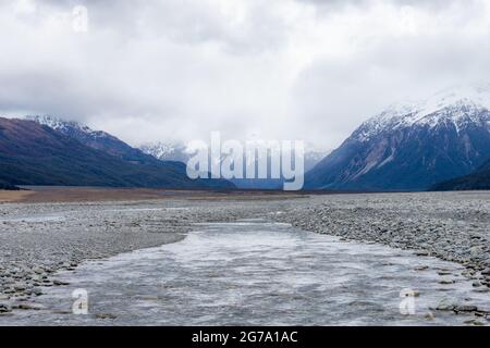 Mountain River Creek Landscape Arthurs Pass Lookout South Island New Zealand Stockfoto