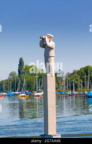 Der Hafenmeister blickt auf das Steinhuder Meer, Steinhude, Niedersachsen Stockfoto