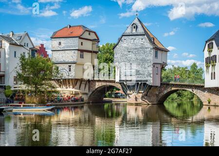 1495, Alte nahe-Brücke, Bad Kreuznach, Brücke, Brückenhäuser, Brückenpatron, Christuskreuz, Denkmalschutz, Häuser, Johannes von Nepomuk, KH, Kreisstadt, Mannheimerstraße, Mühlenteich, nahe, Nebenfluss, flussaufwärts, Porphyr, Sandstein, Steinbrücke, Wörthinsel Stockfoto