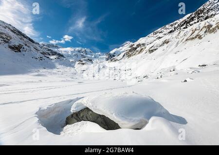 Schneebedeckter Gletscher, Morteratschgletscher, Bernina-Gruppe, Engadin, Graubünden, Schweiz Stockfoto