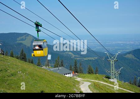 Kampenwandbahn, Gondel an der Bergstation, August, Chiemgau, Aschau, Bayern, Deutschland Stockfoto