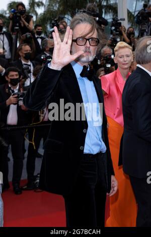 Jarvis Cocker nimmt am 12. Juli 2021 an der Premiere von „The Fench Dispatch“ während der 74. Jährlichen Filmfestspiele von Cannes in Cannes, Frankreich, Teil. Stockfoto