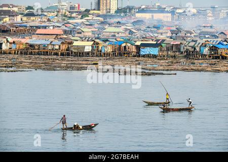 Maokoko Floating Market Lagos, Nigeria Stockfoto