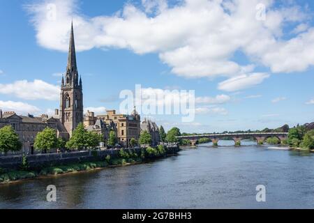 St. Matthew's Church über den Fluss Tay, Perth, Perth und Kinross, Schottland, Großbritannien Stockfoto