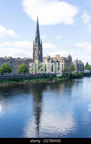 St. Matthew's Church über den Fluss Tay, Perth, Perth und Kinross, Schottland, Großbritannien Stockfoto