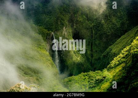 Aussichtspunkt zum Wasserfall Trou de fer Stockfoto