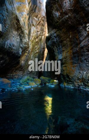 Der Chapell in Cilaos cirque auf der Insel La Reunion ist ein Slot Canyon Stockfoto