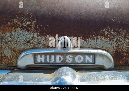 Die Kofferraumverriegelung eines 1952 Hudson Commodore 8 Autos geparkt in Pomeroy, Washington, USA Stockfoto