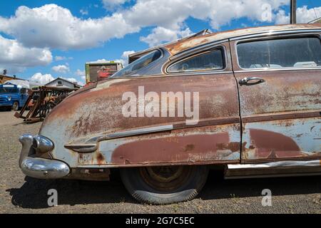 Die hintere Tür und das Viertel Panel eines 1952 Hudson Commodore 8 Autos in Pomeroy, Washington, USA Stockfoto