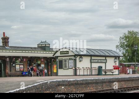 Buckinghamshire, Railway Centre, Quainton, Großbritannien; Gesamtansicht des alten Bahnhofs Quainton Road Stockfoto