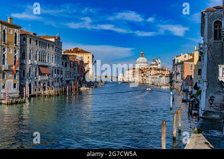 Sonniger Tag in Venedig - keine Menschen Stockfoto