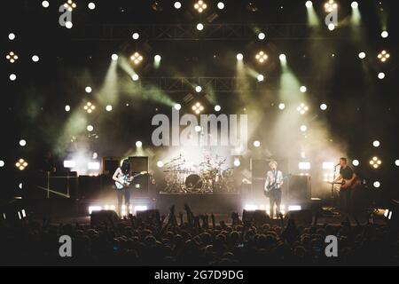 PADOVA, GRAN TEATRO GEOX, ITALIEN: Die schottische Rockband Biffy Clyro spielt live auf der Bühne in Padova, für die „Ellipsis“ Europatour Stockfoto